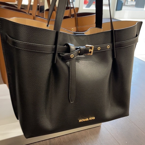 Michael Kors Emilia Large Tote Leather Shoulder Purse Handbag - Picture 10 of 16